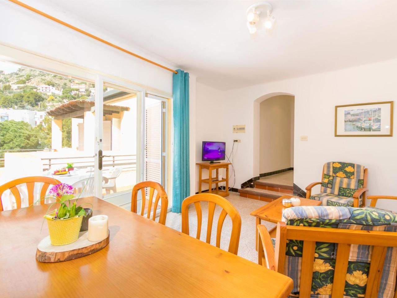 Apartment Velazquez-4 By Interhome روساس المظهر الخارجي الصورة